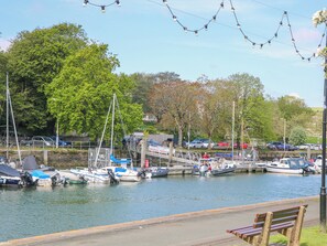 Marina - Maceley (Kingsbridge)