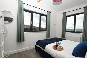 1 slaapkamer, individueel gedecoreerd, individueel gemeubileerd