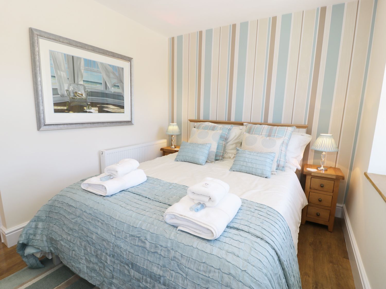 3 bedrooms, individually decorated, individually furnished, free WiFi