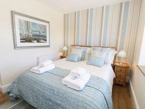 3 soverom, individuelt dekorert og individuelt innredet