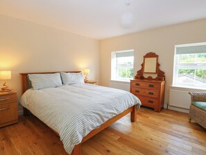 6 kamar tidur dan didekorasi berbeda-beda