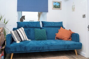 Living area - Duck Tavern Annexe (Rhosgoch)