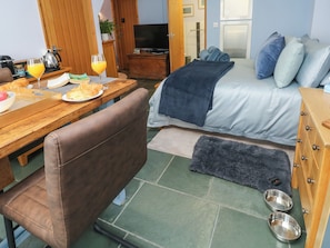 1 ห้องนอน, ห้องพักตกแต่งอย่างมีเอกลักษณ์, ตกแต่งพิเศษโดยเฉพาะ, Wi-Fi ฟรี