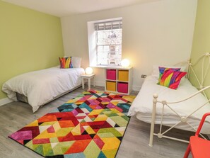 3 bedrooms, individually decorated, individually furnished, free WiFi
