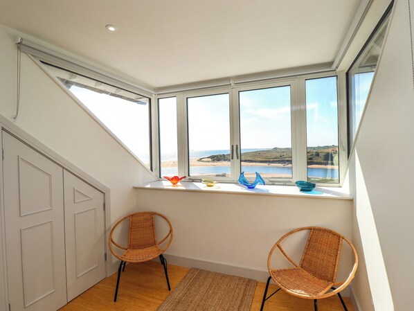 Interior - Ocean View (Alnwick)