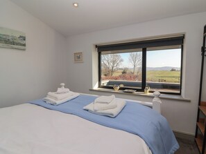 3 Schlafzimmer, individuell dekoriert, individuell eingerichtet