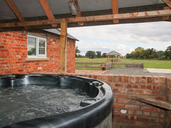 Millstone Cottages - Millstone Cottage - Shropshire