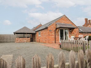Cottage | Interior - Millstone Cottages - Millstone Cottage (Shrewsbury)
