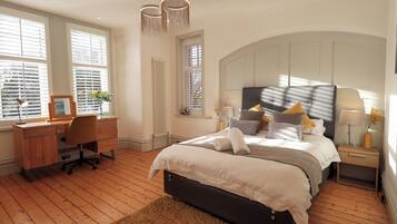 3 bedrooms, individually decorated, individually furnished, free WiFi