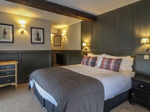 2 bedrooms, individually decorated, individually furnished, free WiFi - The Court (Carnforth)