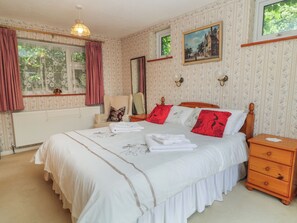 4 slaapkamers, individueel gedecoreerd, individueel gemeubileerd