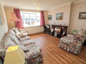 Living area - Sycamore (Filey)