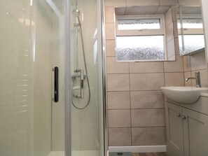 Shower - Sycamore (Filey)