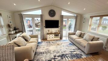Cottage | Living area