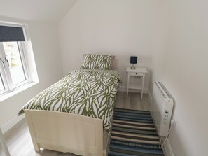 3 bedrooms, individually decorated, individually furnished, free WiFi