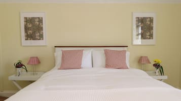 1 bedroom, individually decorated, individually furnished, free WiFi