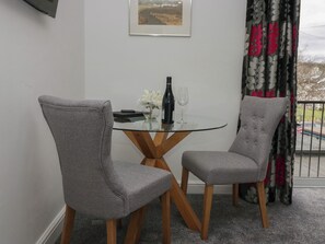 Dining - Yewdale View Apartment (Coniston)