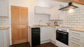 Cottage | Interior