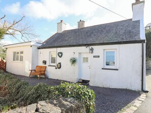 Cottage | Exterior - Camwy (Llanfairpwllgwyngyll)