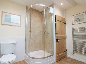 Shower - Harwood Cottage (York)