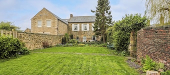 White Swan Cottage