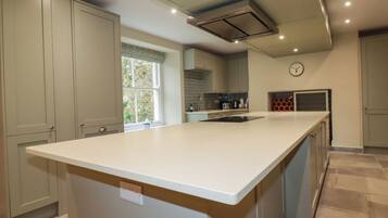 Fridge, dishwasher, electric kettle, toaster