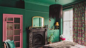 5 chambres, décoration personnalisée, ameublement personnalisé