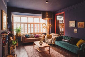 Flat-screen TV - Ballarat House (Margate)