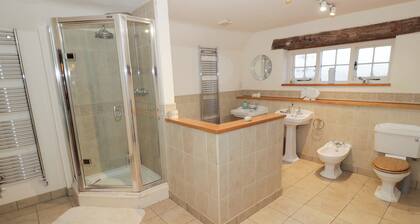 Dunnimere Farmhouse