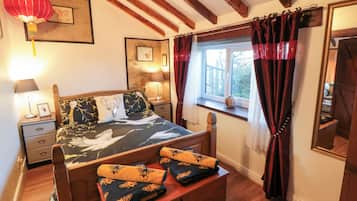 1 habitación, decoración personalizada y muebles diferentes