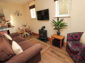 DVD player - Fir Tree Cottage (Newcastle-upon-Tyne)