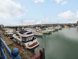 Marina - 15 Sovereign House (Milford Haven)