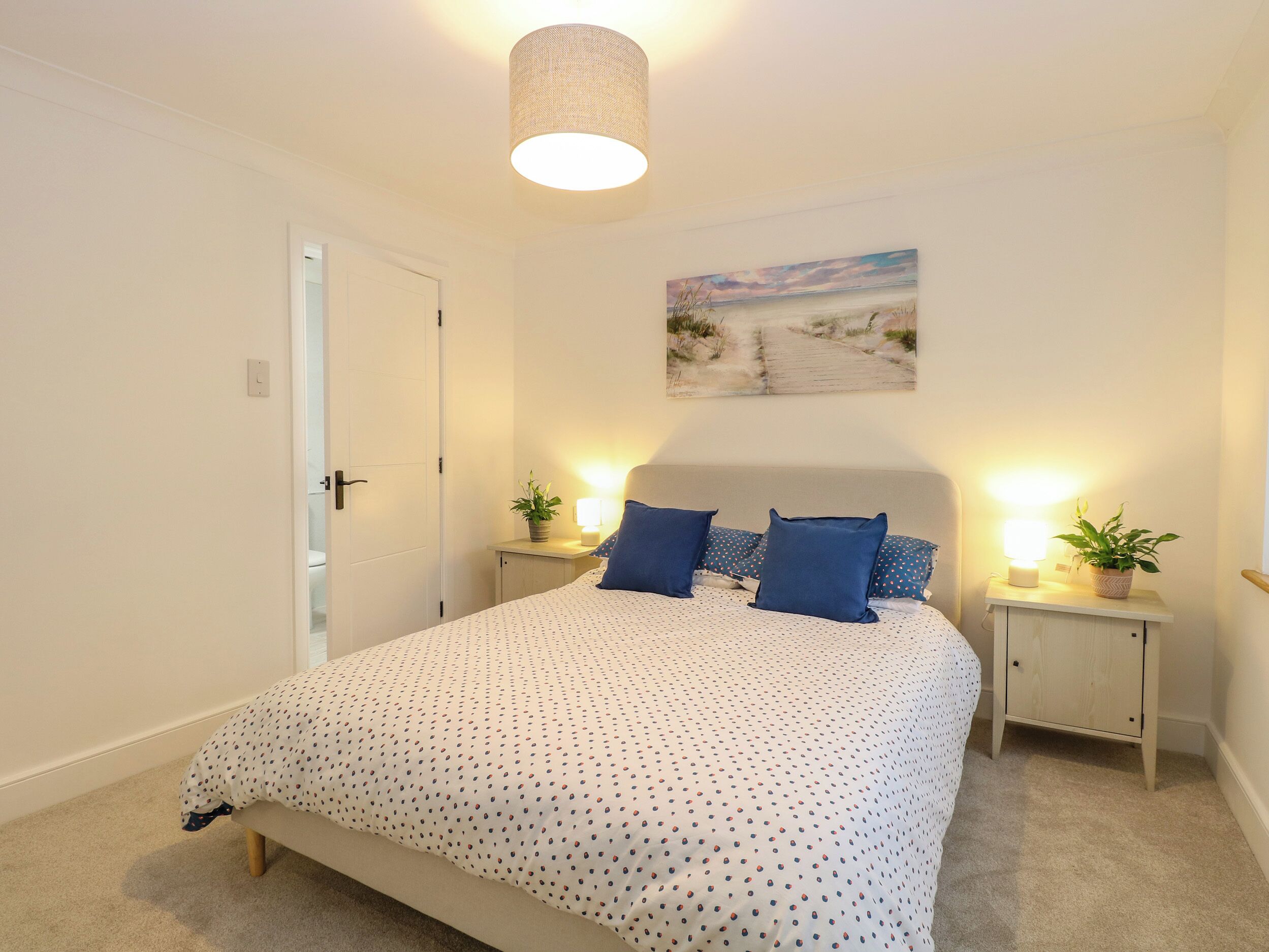 1 chambre, décor unique, ameublement unique, accès au Wi-Fi (inclus)