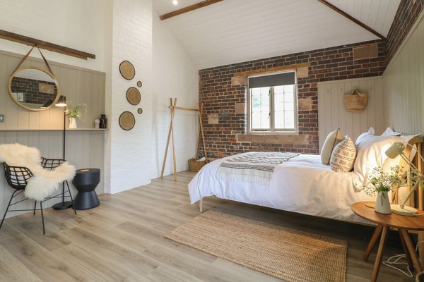 1 bedroom, WiFi (free), individually decorated, individually furnished