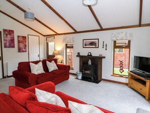 Living area - 2 Riverside Lodge (Boncath)