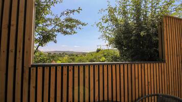 Cottage | Property grounds