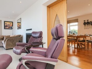 Dining - Buddicombe House (Ilfracombe)