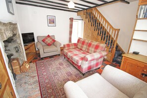 Living area - Ivy House (Caernarfon)