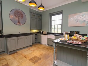 Fridge, dishwasher, electric kettle, toaster