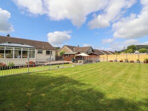 Property grounds - Craggy View (Kendal)