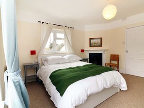 4 bedrooms, individually decorated, individually furnished, free WiFi - Whites Meadow (Taunton)