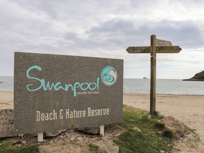 Beach nearby - Lake View (Falmouth)