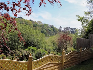 Property grounds - Lake View (Falmouth)