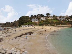 Beach nearby - Squirrels Leap (Falmouth)