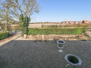 Property grounds - Heron's Den (Horncastle)