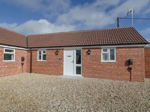 Exterior - Singletree Cottage (Warminster)