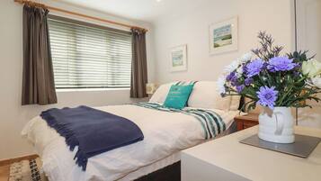 4 bedrooms, individually decorated, individually furnished, free WiFi