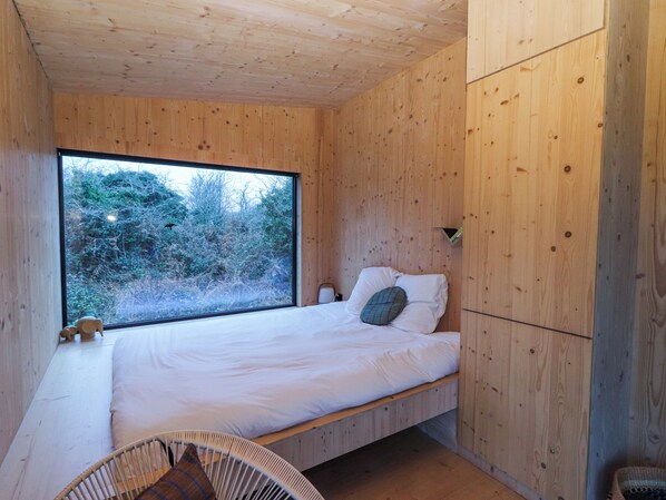 1 chambre, décoration personnalisée, ameublement personnalisé