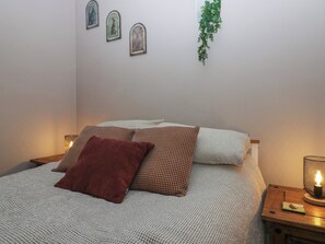 3 bedrooms, individually decorated, individually furnished, free WiFi - Benstead Cottage (Seascale)