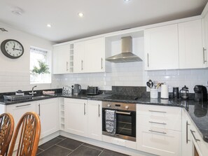 Cottage | Interior